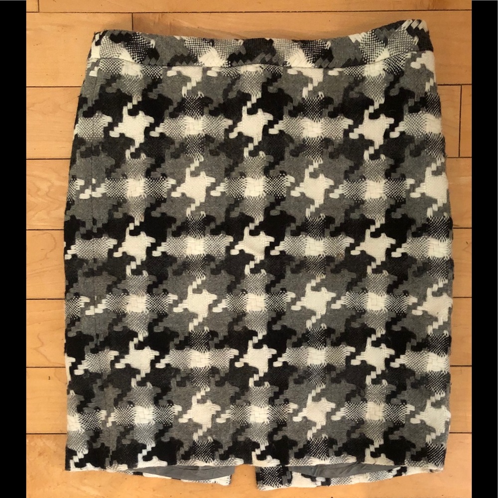 Loft Wool Skirt